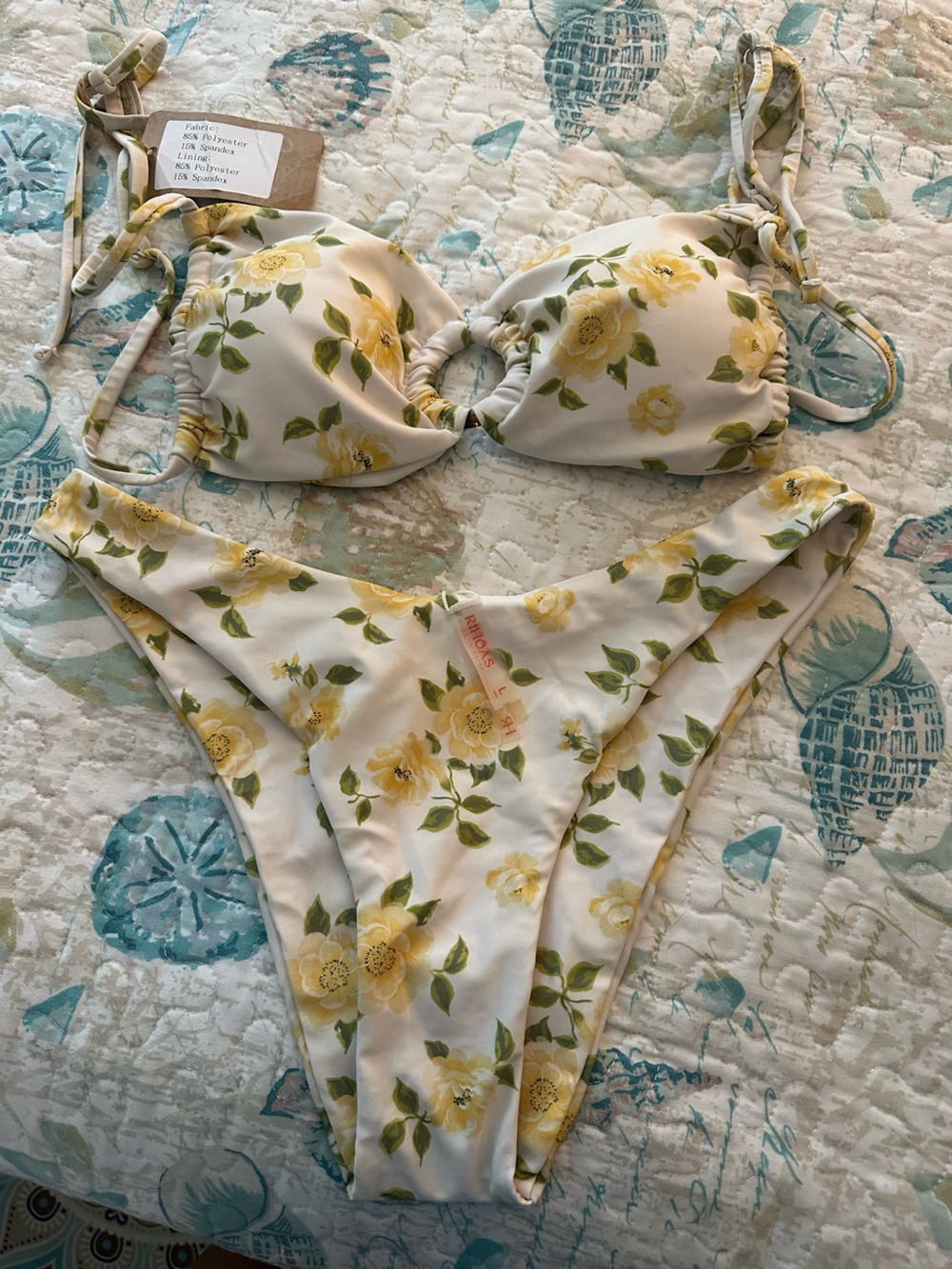 RIHOAS Cream Bandeau Bikini Set with Yellow Floral Print